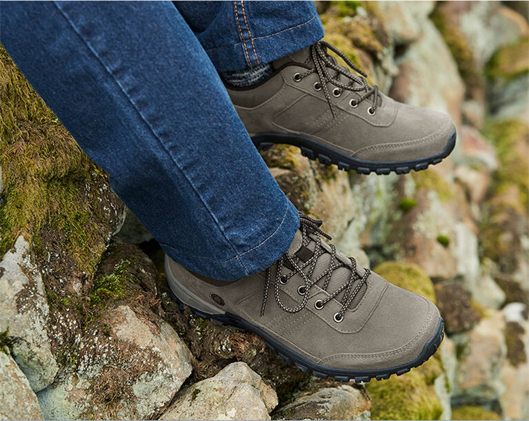 Trail Walking Shoes